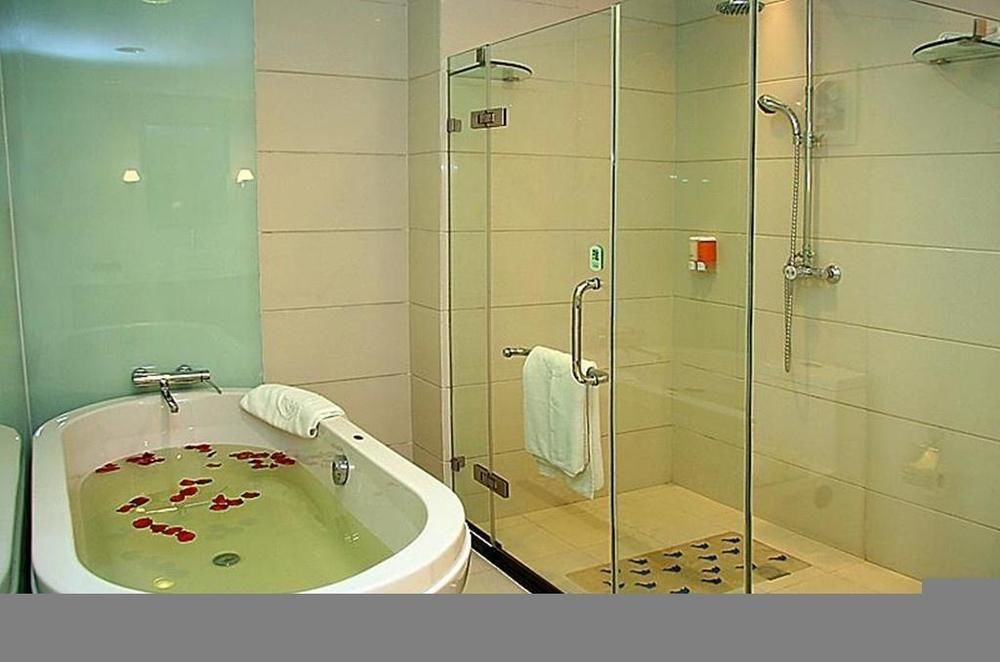 Qianjin Hotel - Changchun Exterior photo